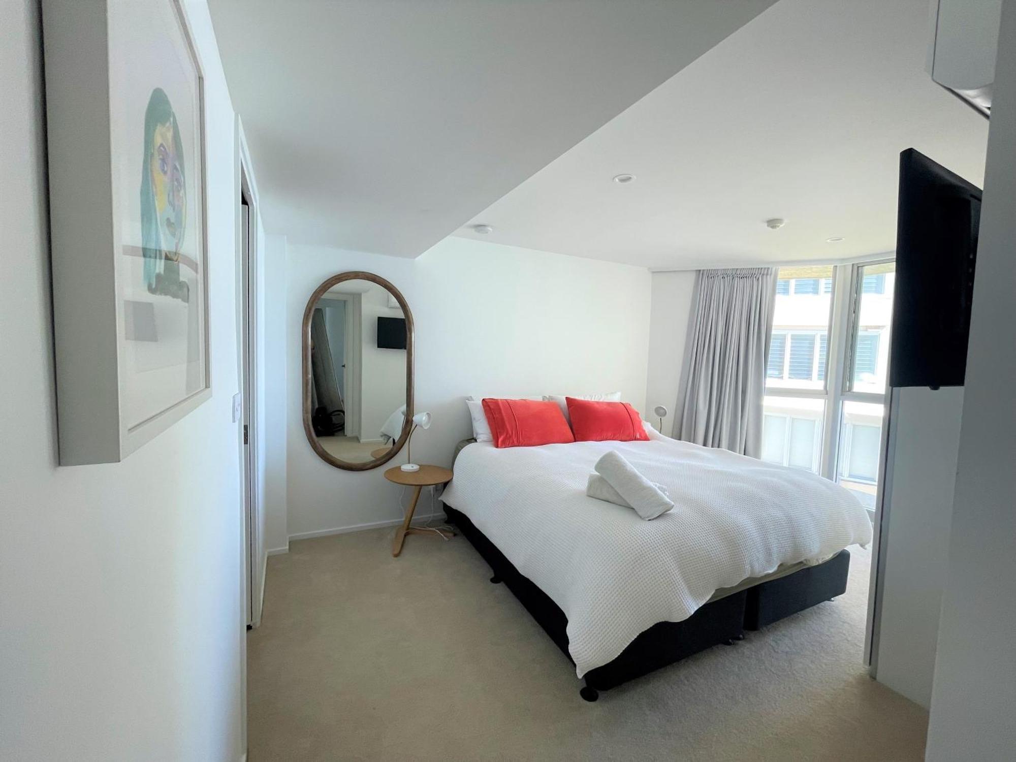 Foreshore Beachfront Apartments Голд-Кост Екстер'єр фото