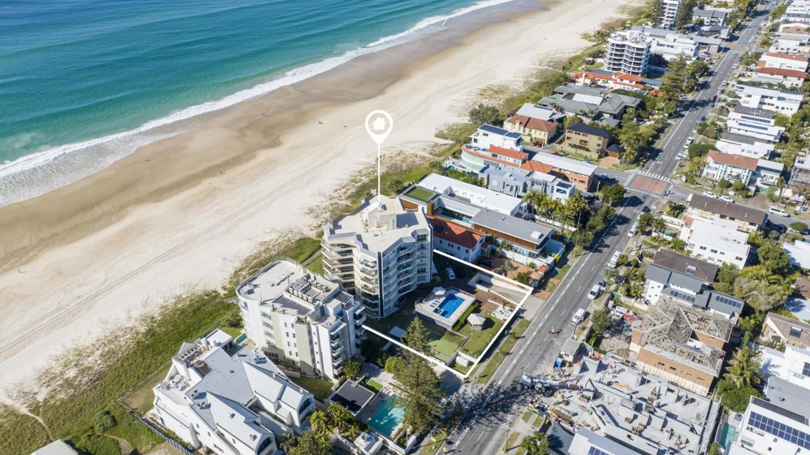 Foreshore Beachfront Apartments Голд-Кост Екстер'єр фото