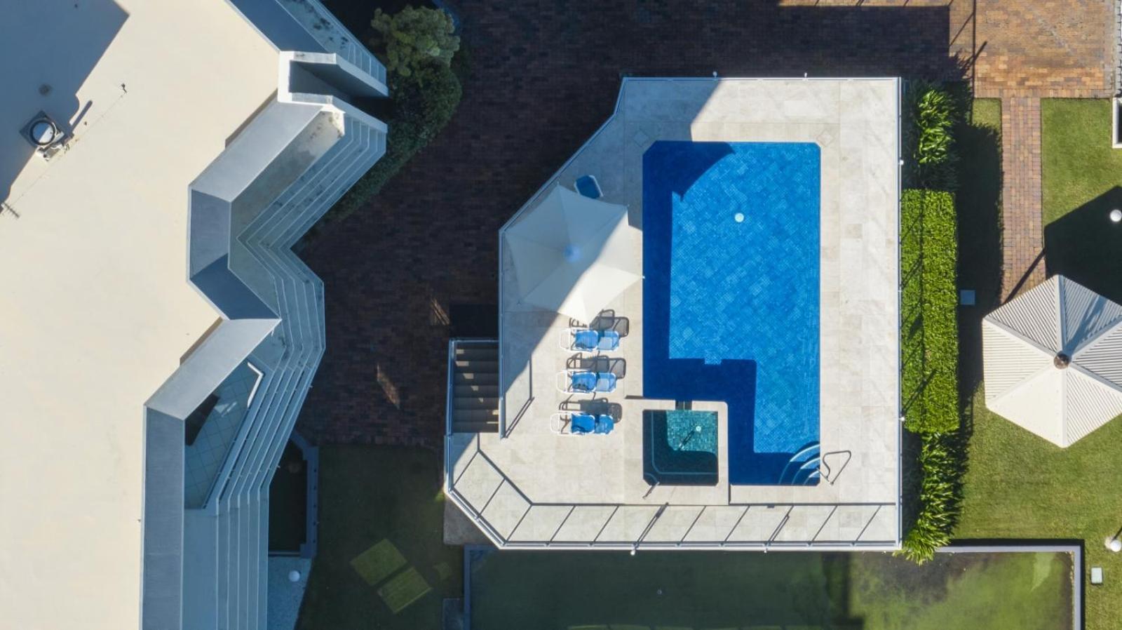 Foreshore Beachfront Apartments Голд-Кост Екстер'єр фото