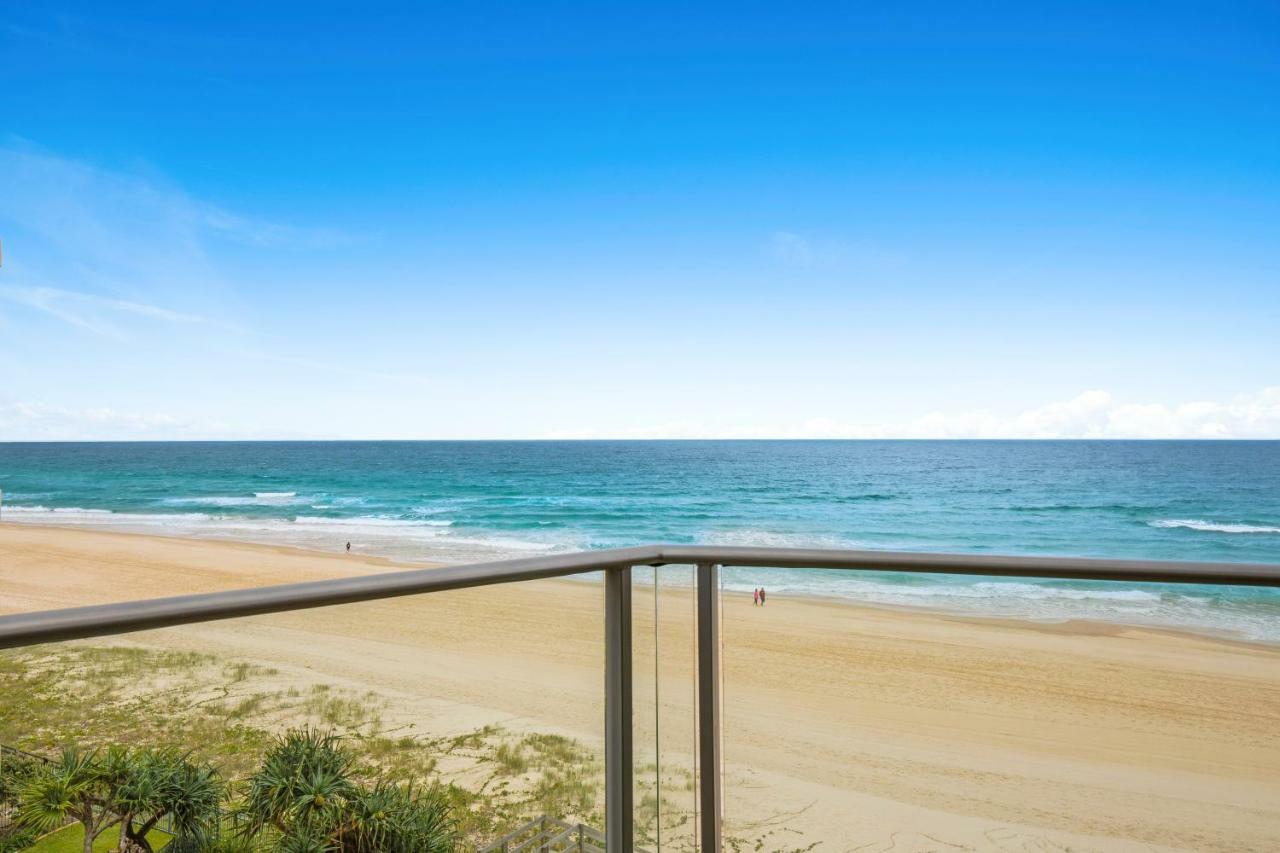 Foreshore Beachfront Apartments Голд-Кост Екстер'єр фото